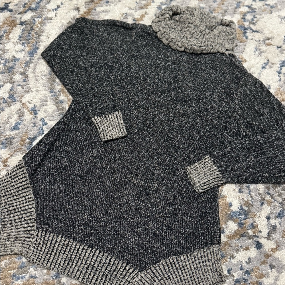 ✅Elegant  Gray Cowl Neck Women's Sweater